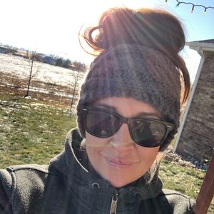 Meet your Posher, Jennifer